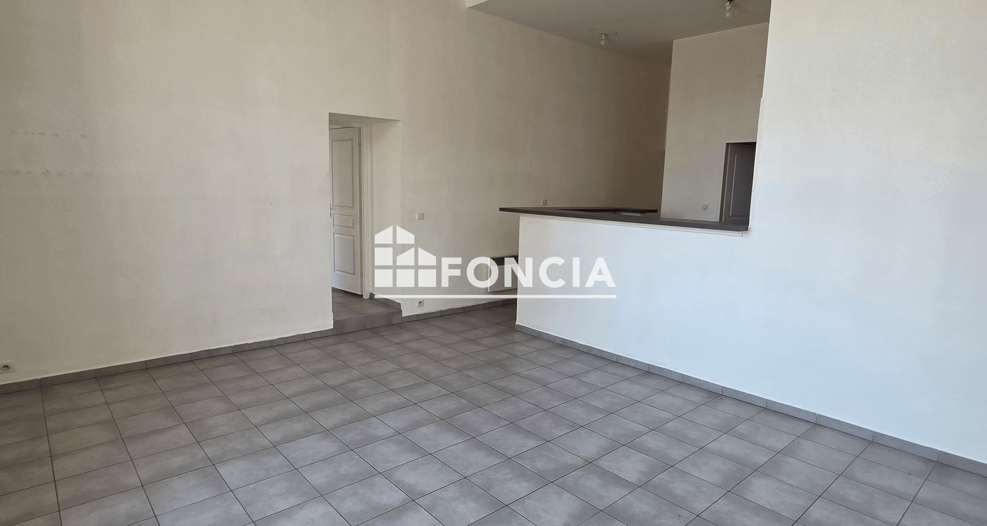 Appartement 3 pièces (70.32 m²) à vendre - Valensole (04210)