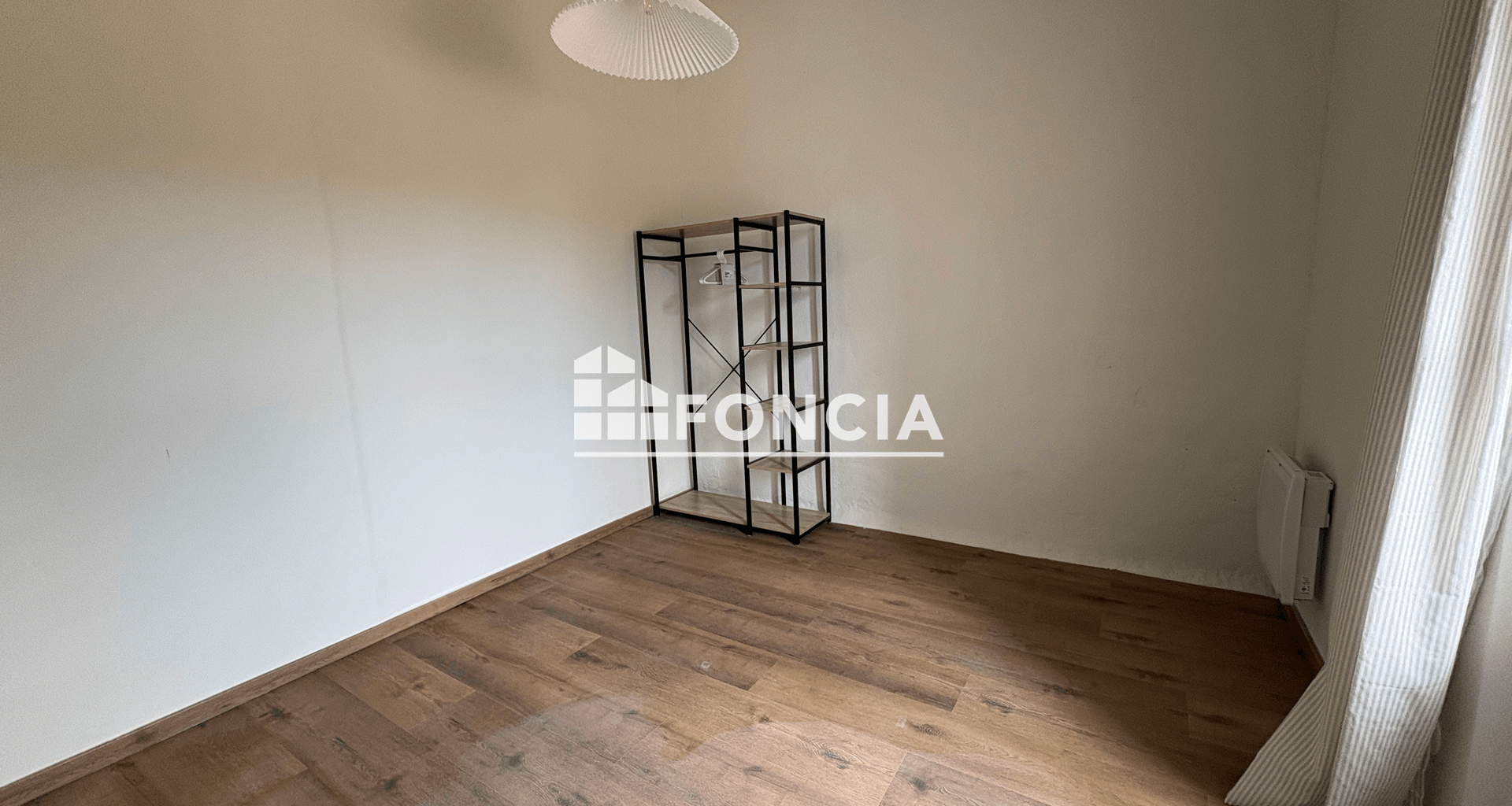 Appartement meublé 3 pièces (36.75 m²) à louer - Béziers (34500)