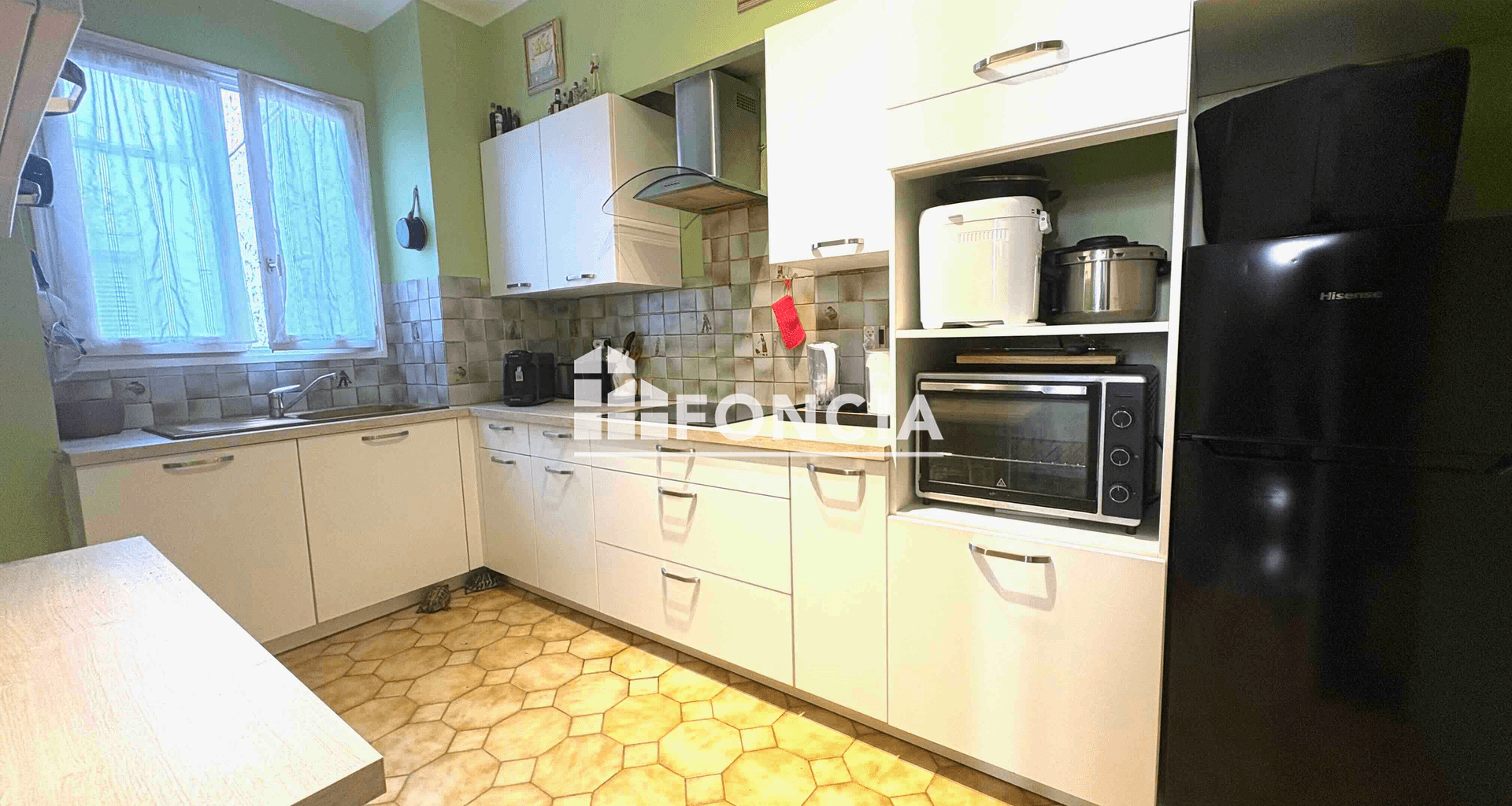 Appartement meublé 4 pièces (93.4 m²) à louer - Cannes (06400)