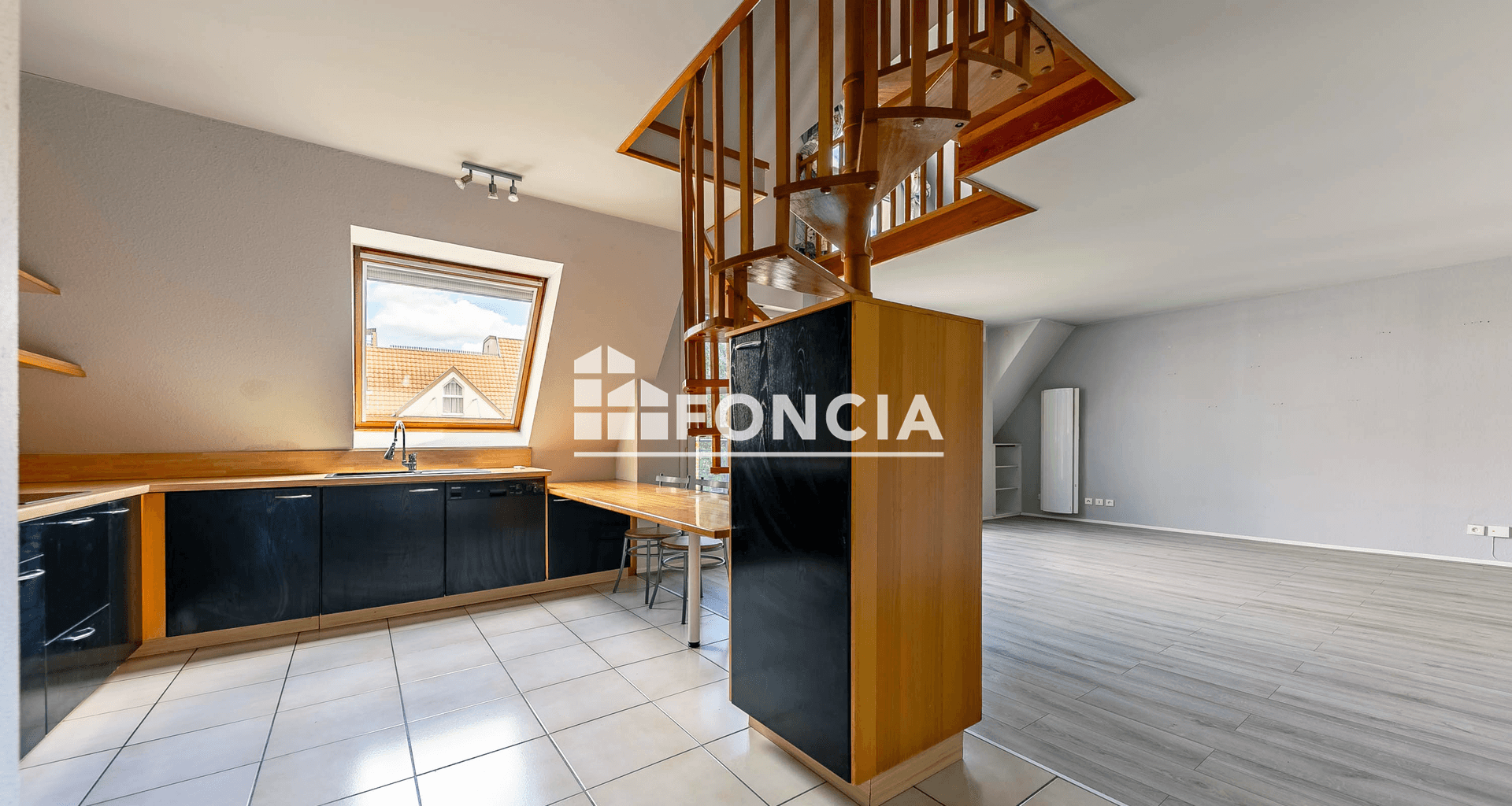 Appartement 2 pièces (64.08 m²) à vendre - Strasbourg (67000)