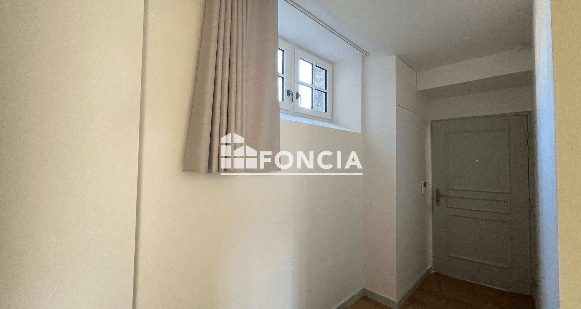 Studio (30.14 m²) à louer - Guingamp (22200)