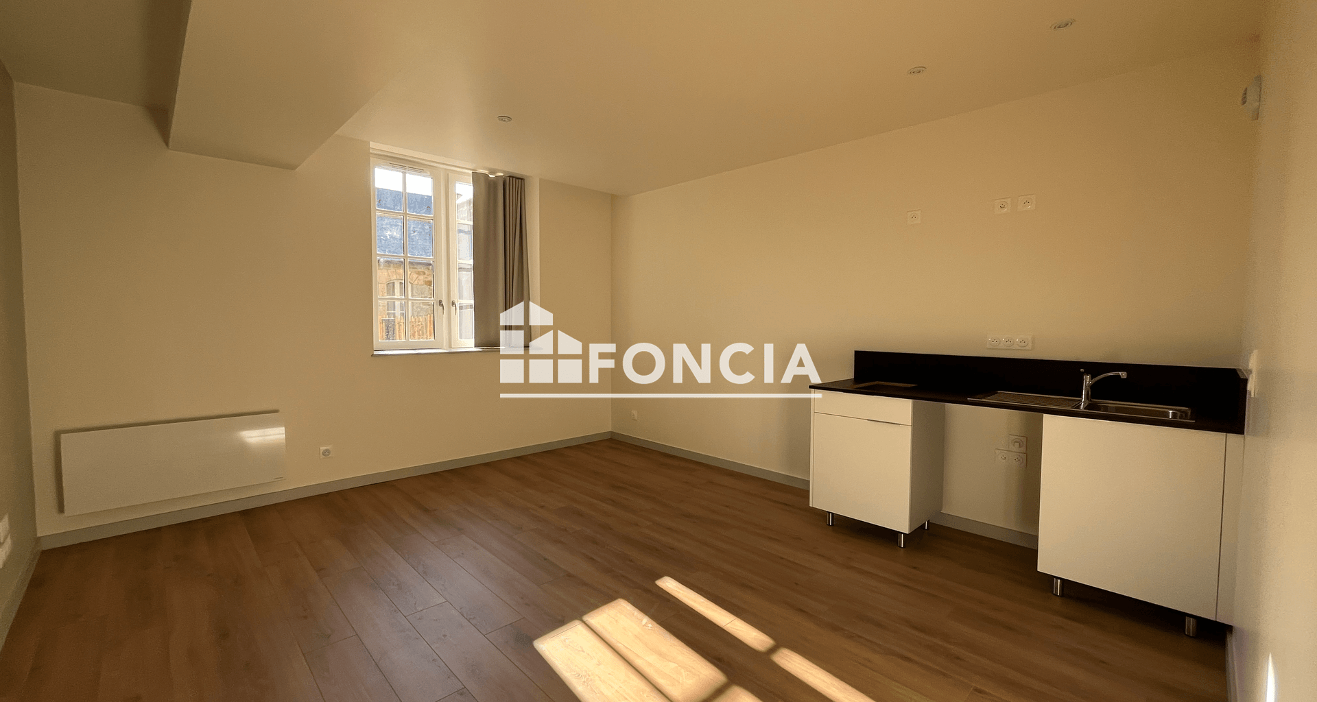 Studio (30.14 m²) à louer - Guingamp (22200)