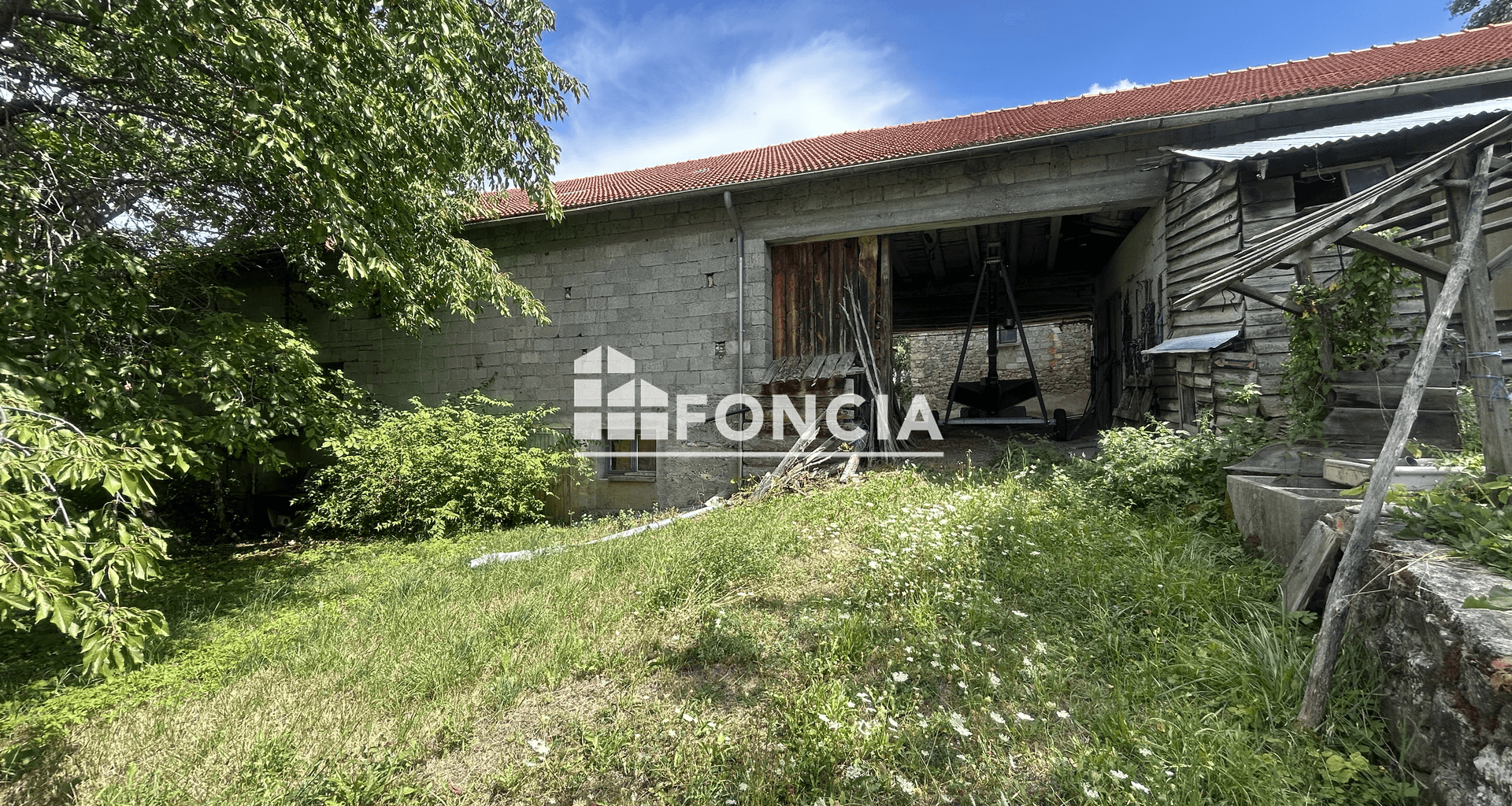 Maison 5 pièces (150 m²) à vendre - Bellaffaire (04250)