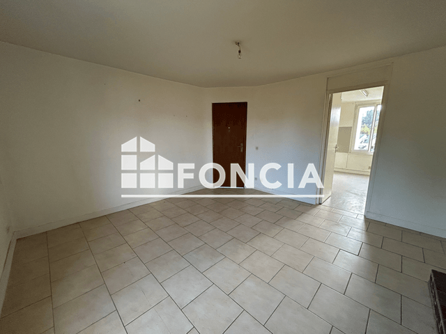 Appartement 3 pièces (61.7 m²) à louer - Lisieux (14100)
