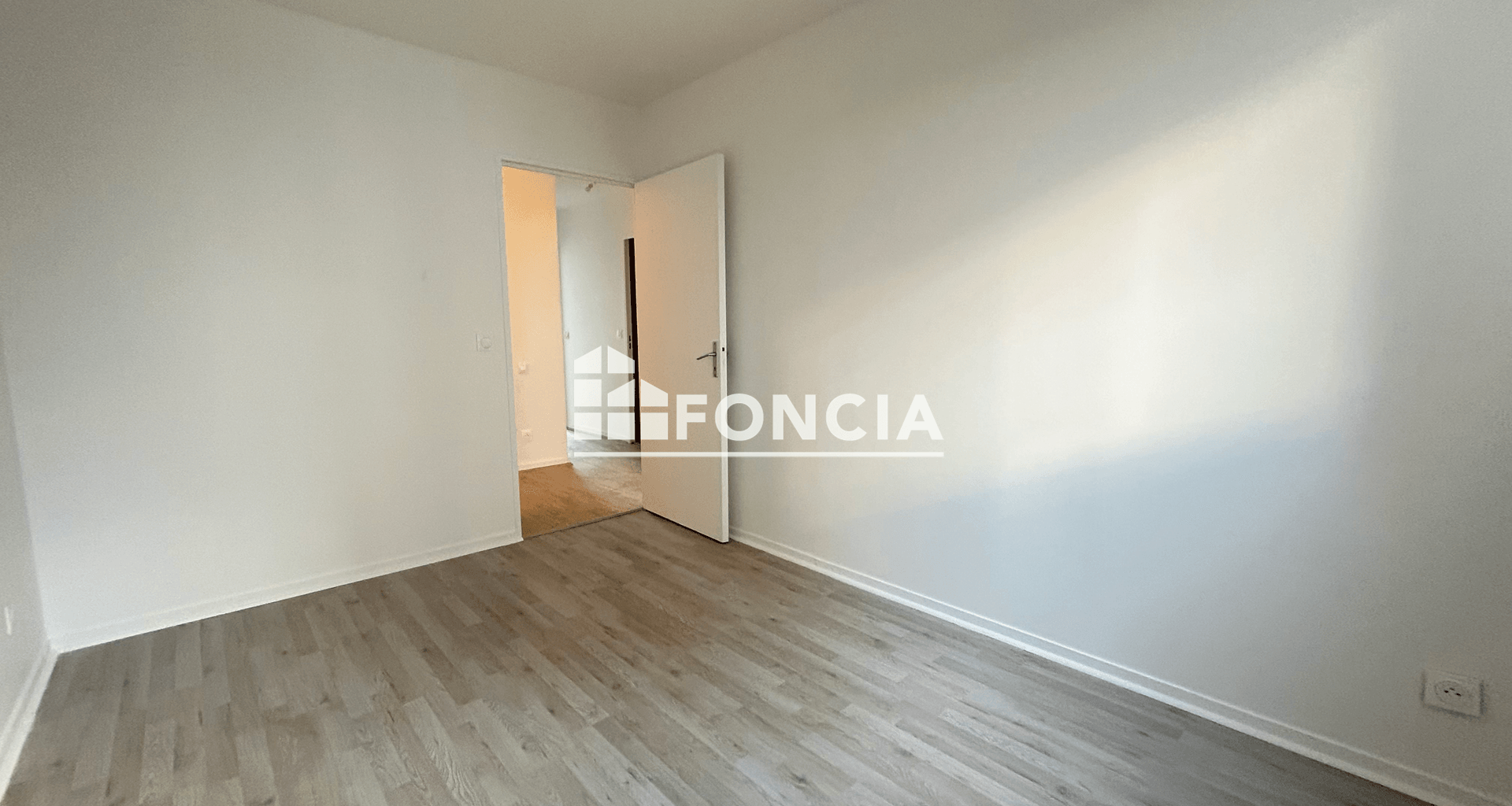 Appartement 4 pièces (78.66 m²) à louer - Issy-les-moulineaux (92130)