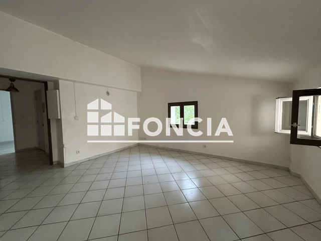 Appartement 2 pièces (38.2 m²) à louer - Toulon (83000)