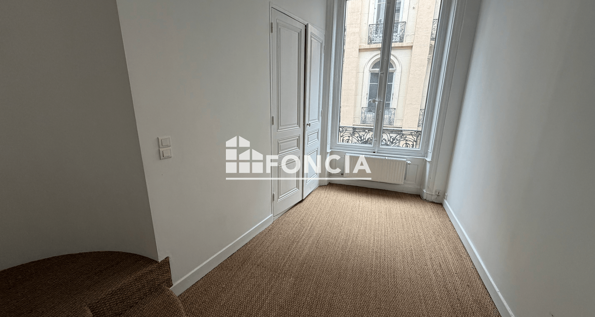 Appartement 3 pièces (104.96 m²) à louer - Saint-étienne (42000)