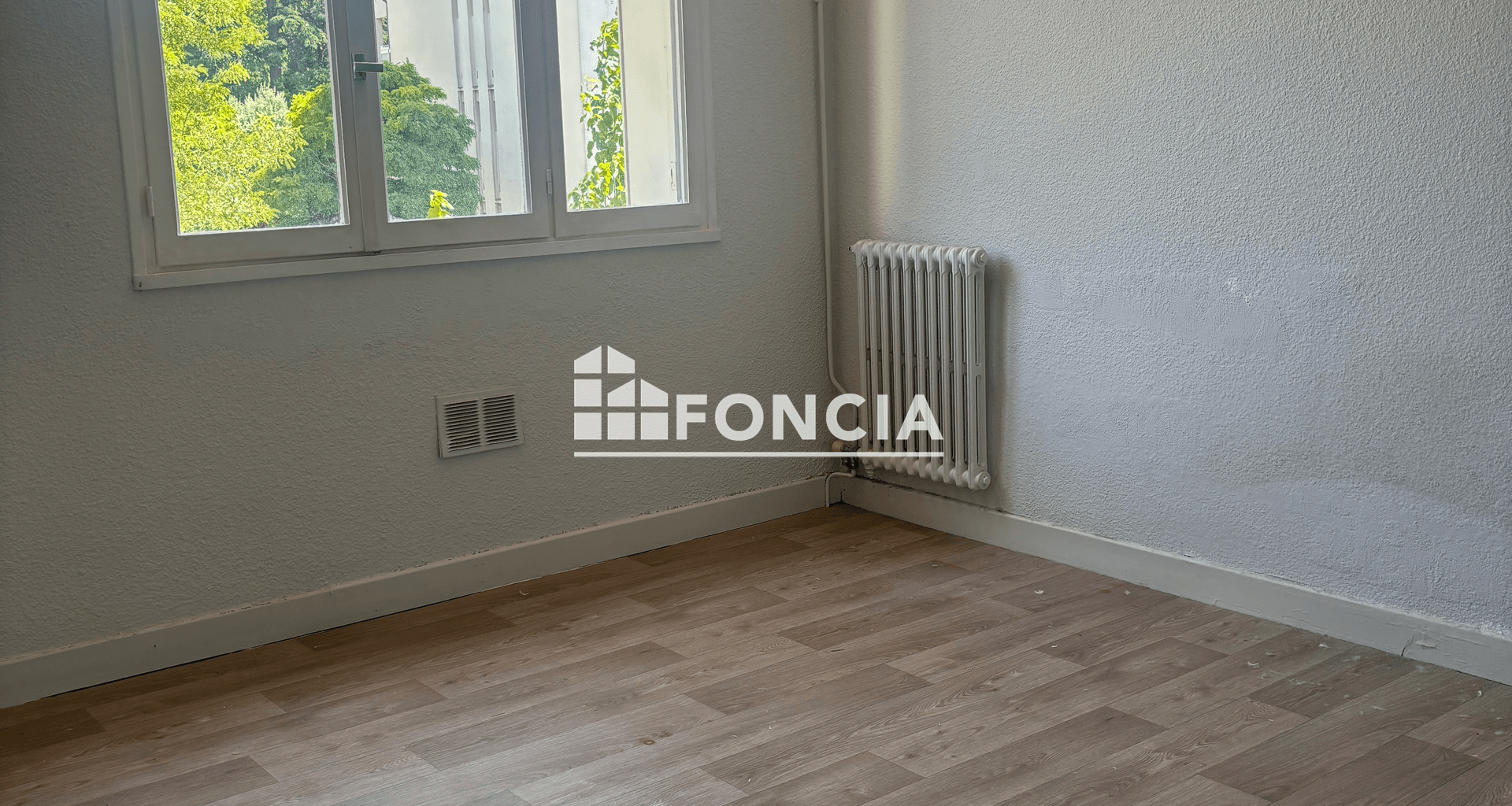 Studio (27.5 m²) à vendre - Valence (26000)