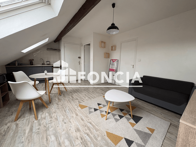 Appartement meublé 2 pièces (28.8 m²) à louer - Valenciennes (59300)