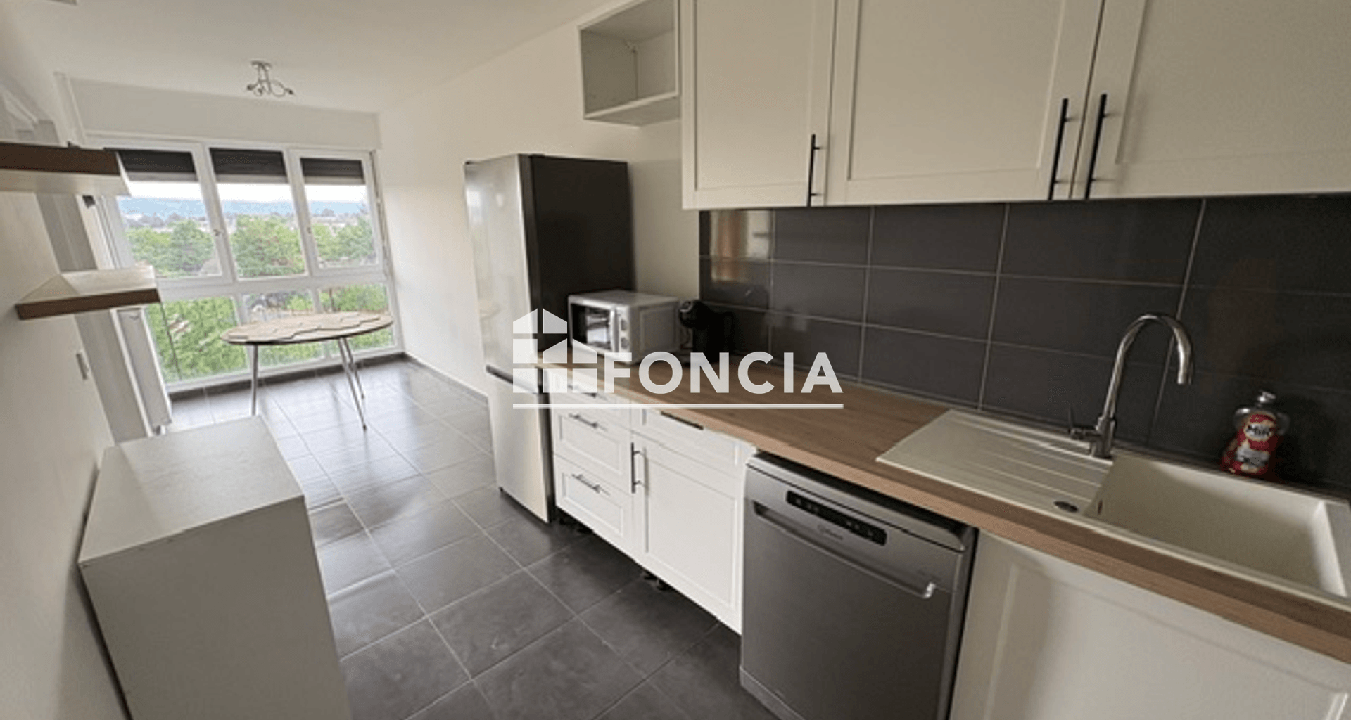Appartement meublé 4 pièces (78.05 m²) à louer - Les Mureaux (78130)