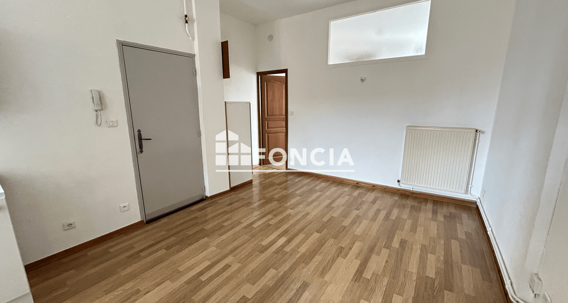 Studio (37 m²) à louer - Charleville-mézières (08000)