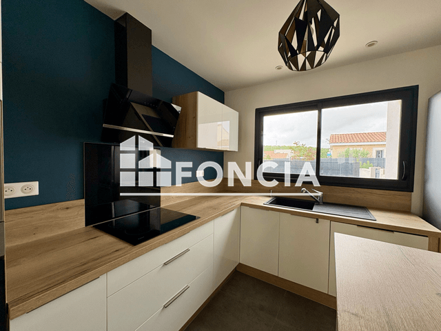 Maison 4 pièces (102.05 m²) à louer - Narbonne (11100)