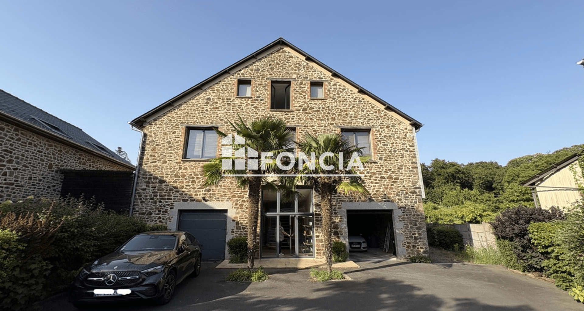 Maison 8 pièces (300 m²) à vendre - Fougères (35300)