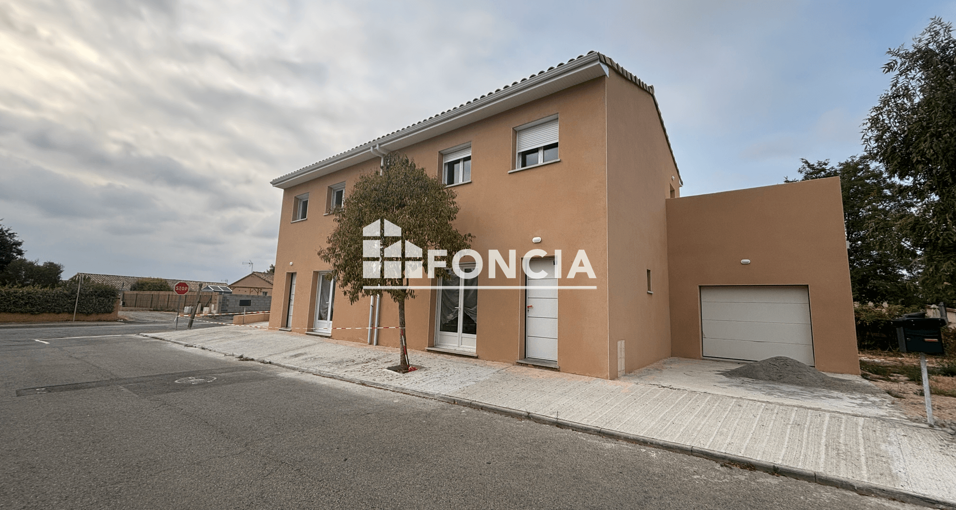 Maison 4 pièces (82.75 m²) à louer - Saint-clar-de-rivière (31600)
