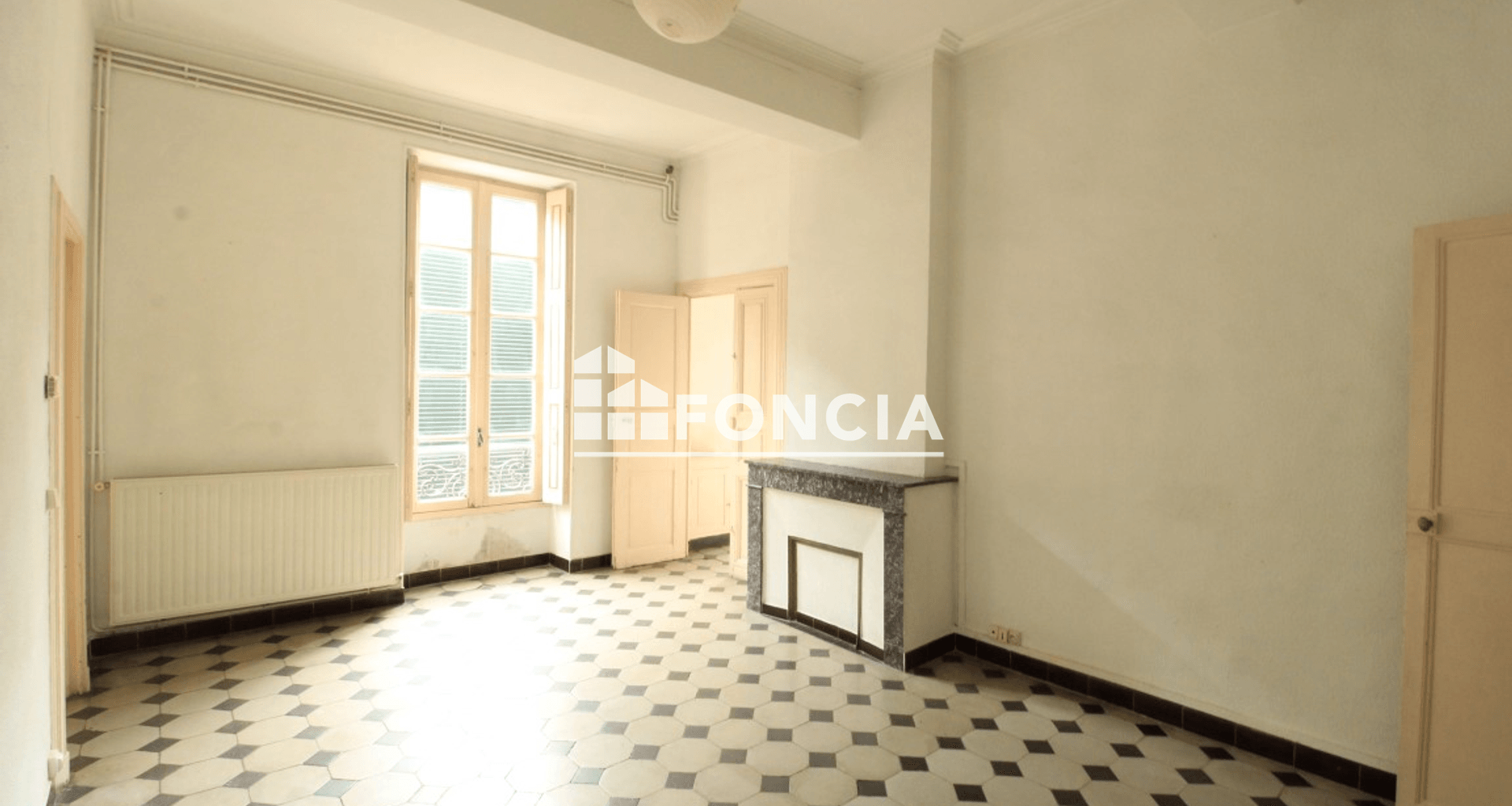 Appartement 4 pièces (106.69 m²) à louer - Nîmes (30000)