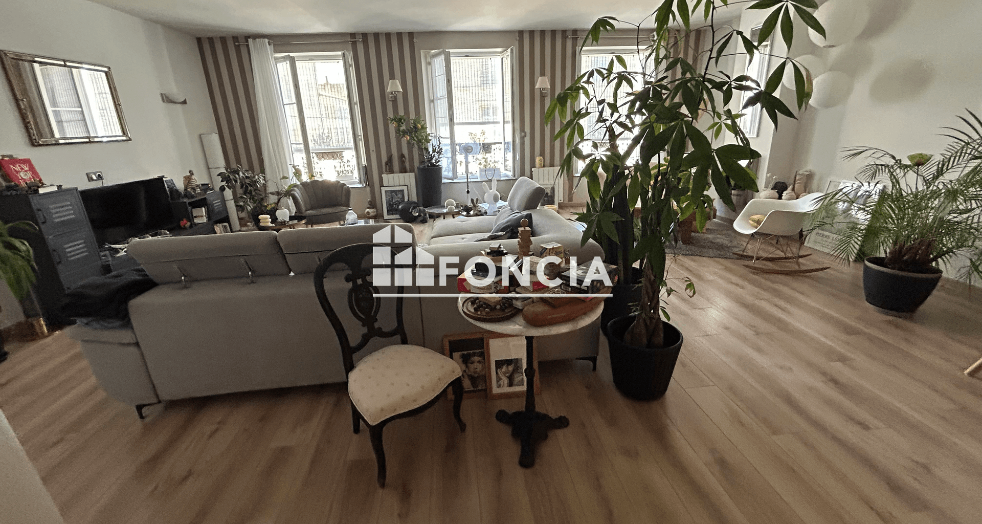 Appartement 4 pièces (181.79 m²) à louer - Niort (79000)