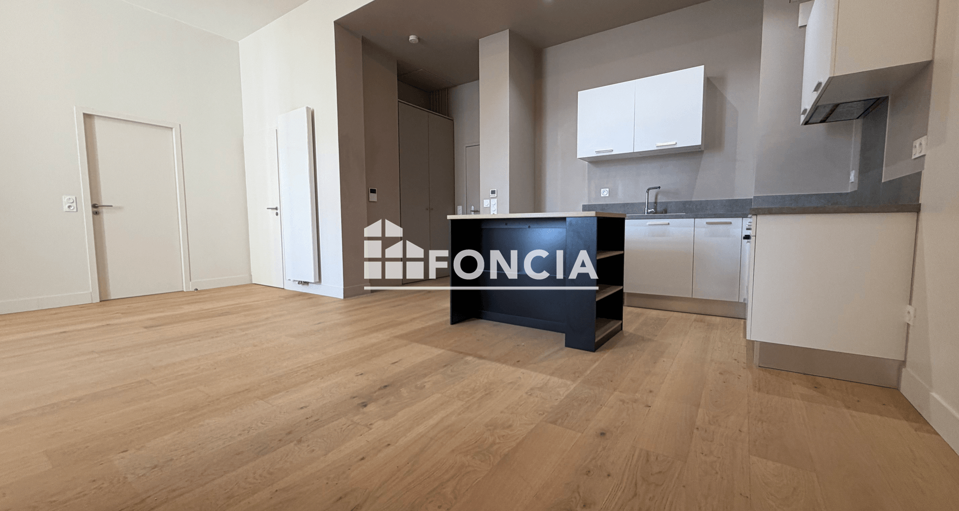 Appartement 2 pièces (57 m²) à louer - La Rochelle (17000)