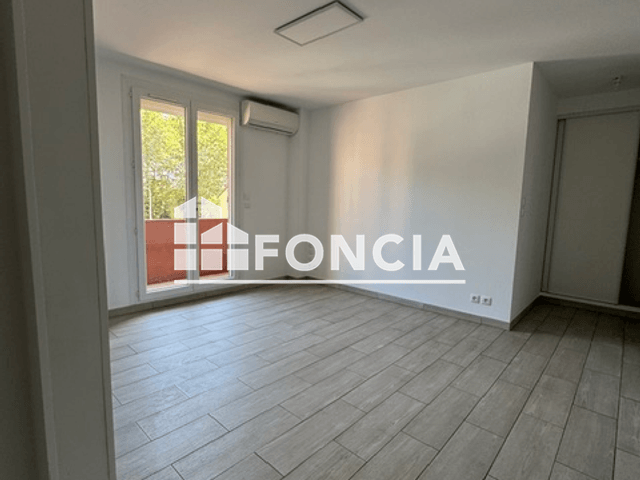 Appartement 3 pièces (65.69 m²) à louer - Port Saint Louis Du Rhone (13230)