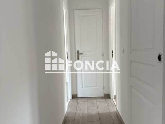 Appartement 3 pièces (65.69 m²) à louer - Port Saint Louis Du Rhone (13230)