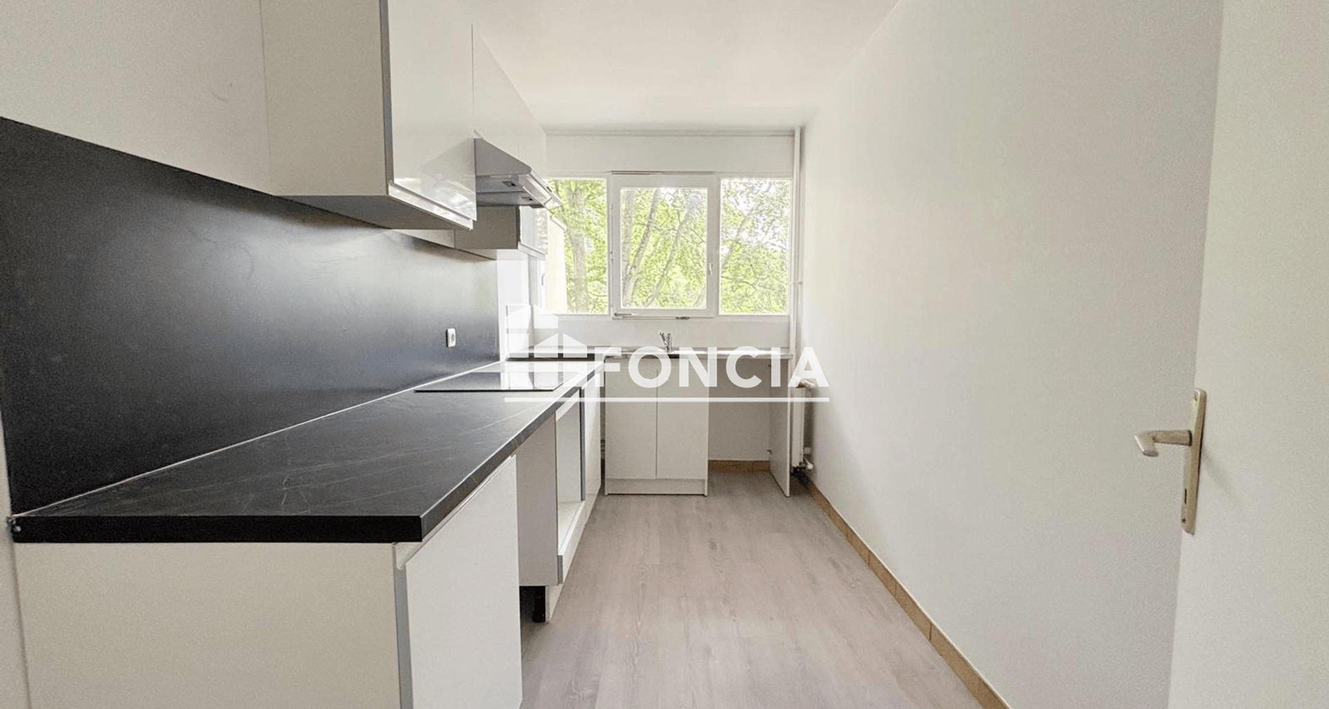 Appartement 3 pièces (67.42 m²) à louer - Les Ulis (91940)