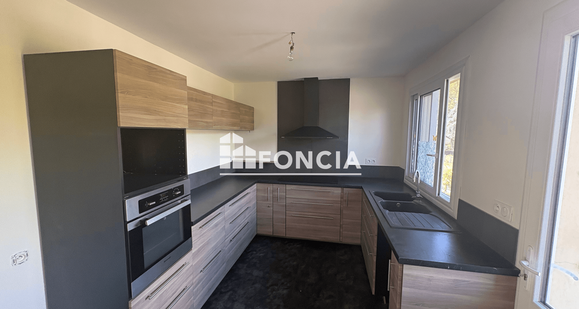 Maison 5 pièces (134.18 m²) à vendre - Eysines (33320)