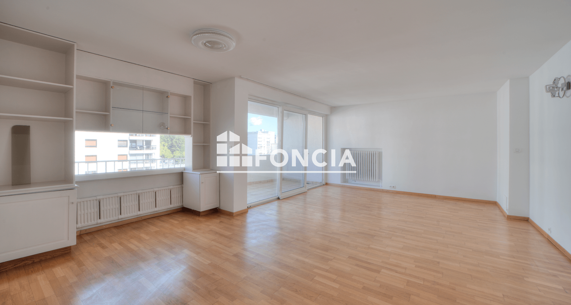 Appartement 3 pièces (101 m²) à vendre - Ferney-voltaire (01210)