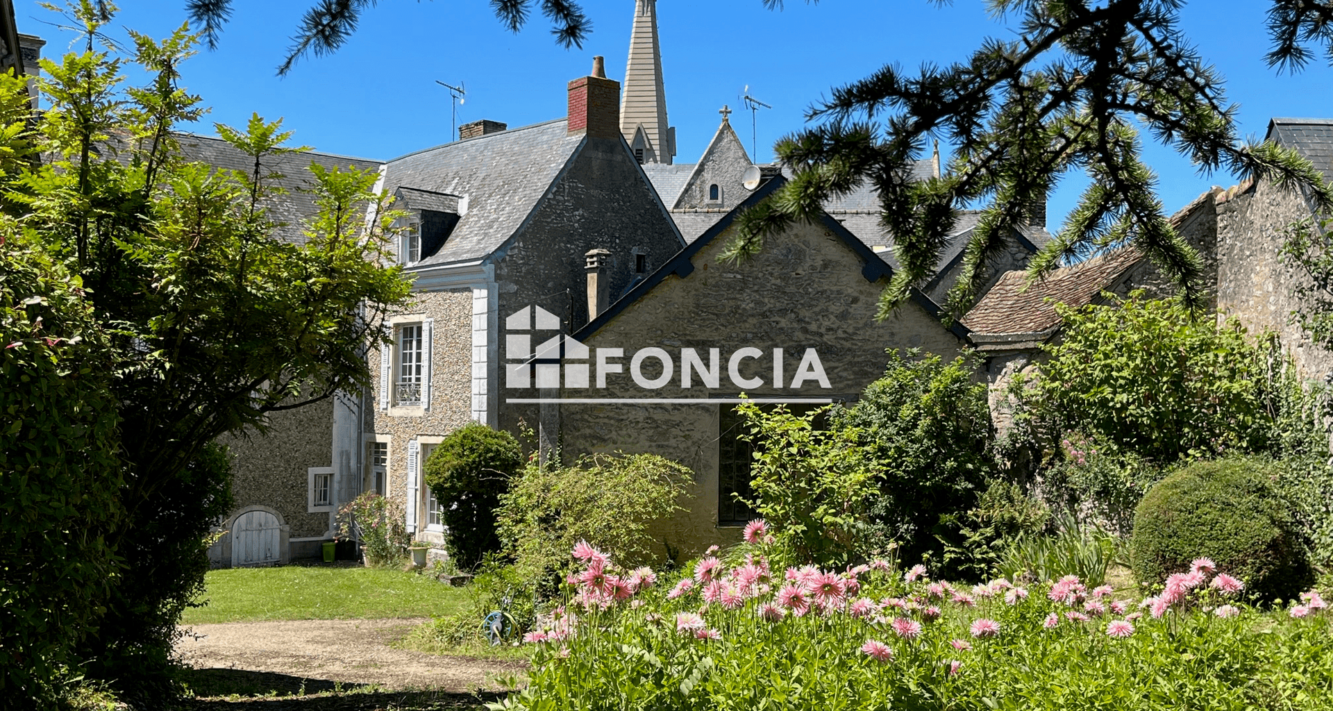 Maison 9 pièces (304 m²) à vendre - Conlie (72240)