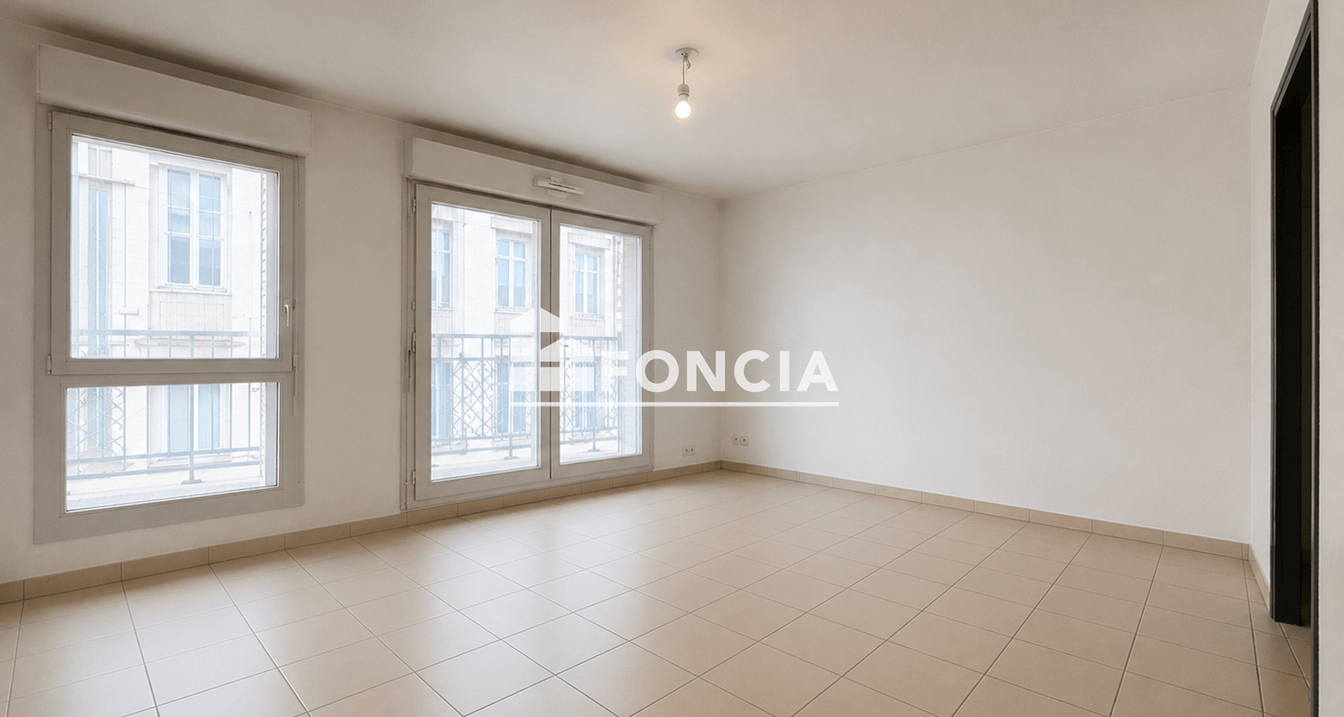 Appartement 2 pièces (42.66 m²) à louer - Lyon 4ᵉ (69004)