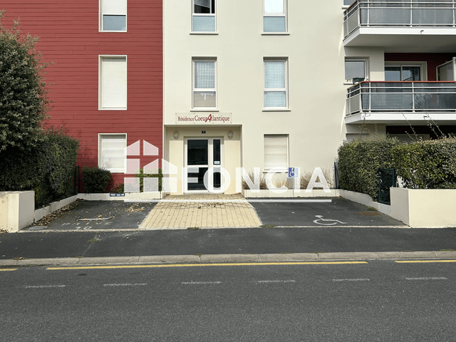Studio meublé (29.4 m²) à louer - Niort (79000)