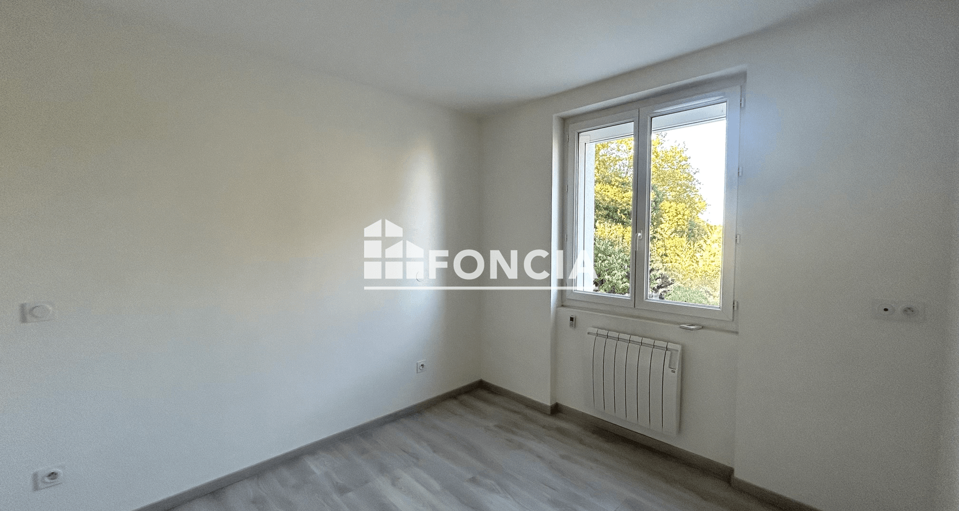 Appartement 4 pièces (74.67 m²) à louer - Bron (69500)