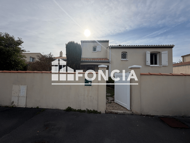 Maison 5 pièces (142.54 m²) à louer - La Rochelle (17000)