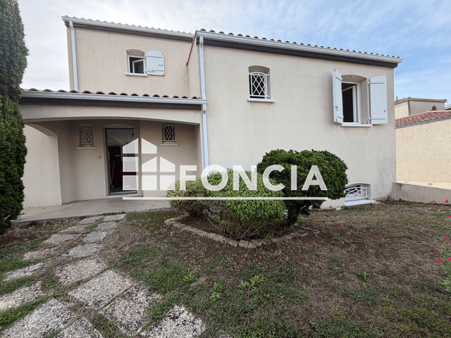 Maison 5 pièces (142.54 m²) à louer - La Rochelle (17000)