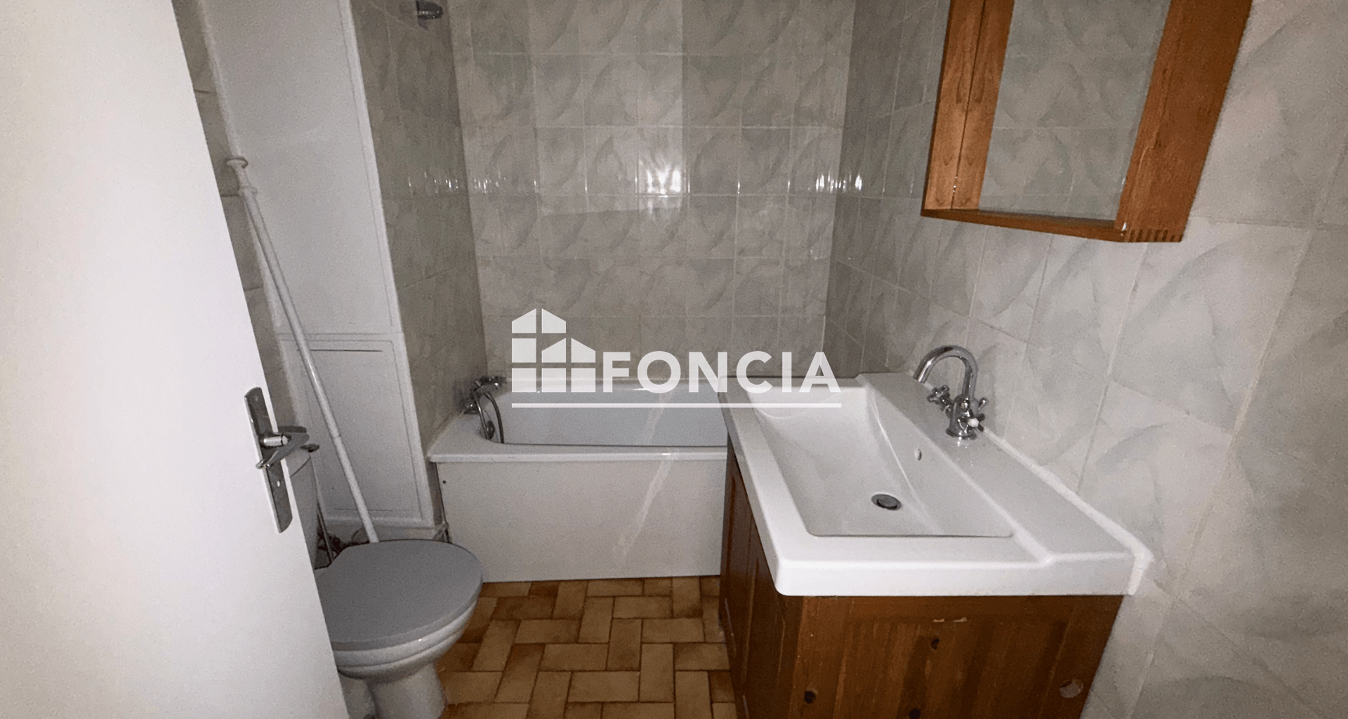 Appartement 2 pièces (40.66 m²) à louer - Lyon 8ᵉ (69008)