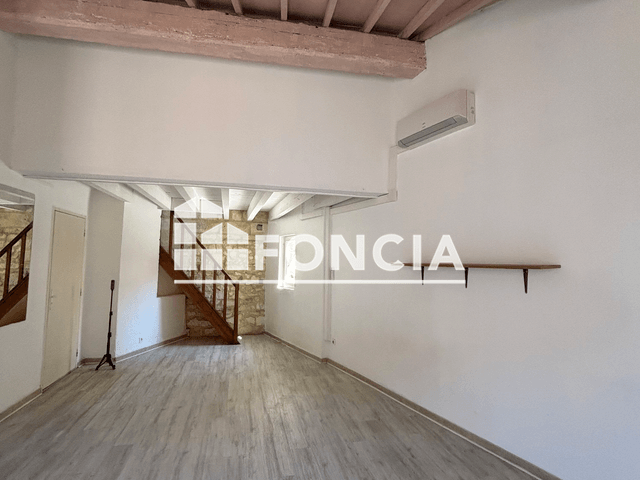 Appartement 2 pièces (49 m²) à louer - Arles (13200)