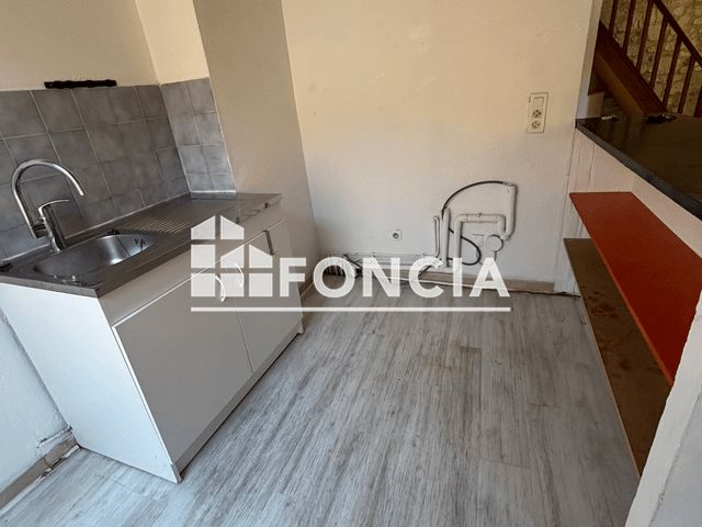 Appartement 2 pièces (49 m²) à louer - Arles (13200)