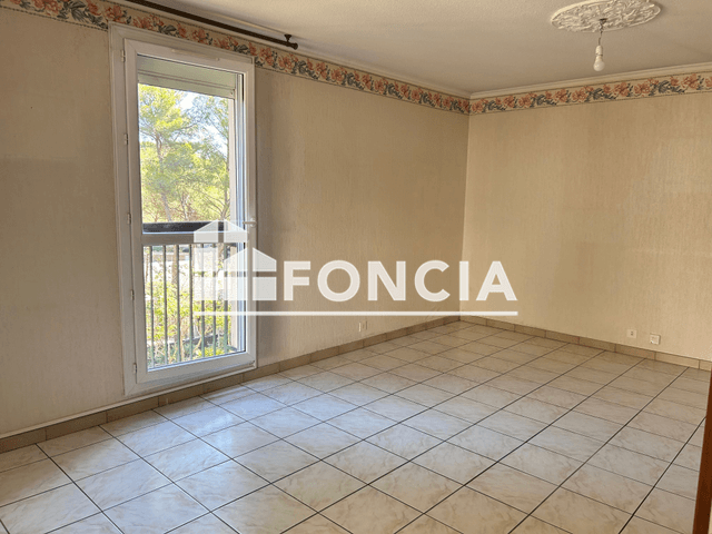 Appartement 4 pièces (80.7 m²) à louer - La Seyne Sur Mer (83500)