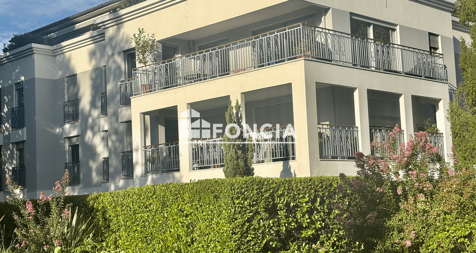 Appartement 4 pièces (130 m²) à louer - ÉCully (69130)