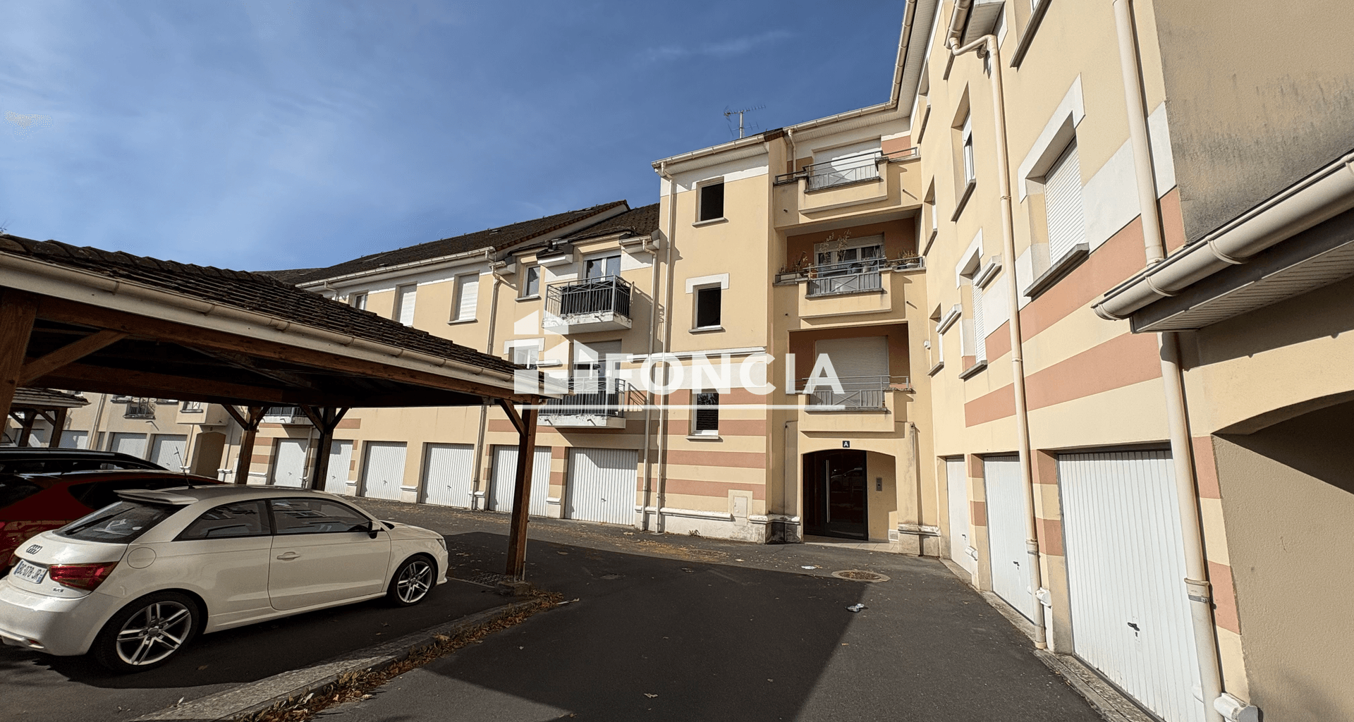 Appartement 3 pièces (58.23 m²) à louer - Savigny-le-temple (77176)