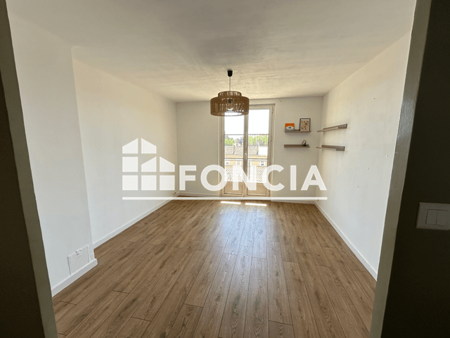 Appartement meublé 3 pièces (57 m²) à louer - Salon De Provence (13300)