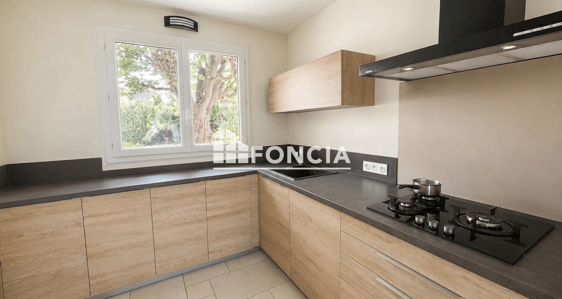 Maison 5 pièces (103 m²) à vendre - Genay (69730)