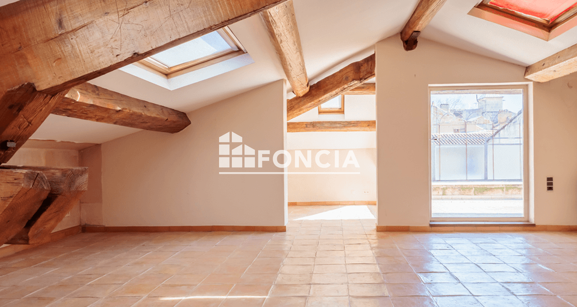 Appartement 7 pièces (170 m²) à vendre - Avignon (84000)