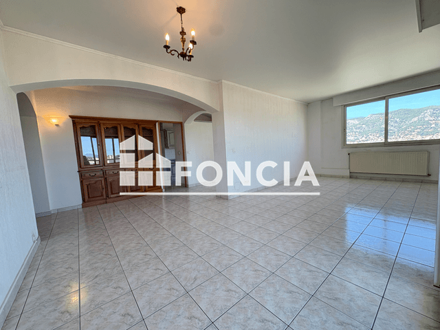Appartement 4 pièces (102.4 m²) à louer - Toulon (83000)