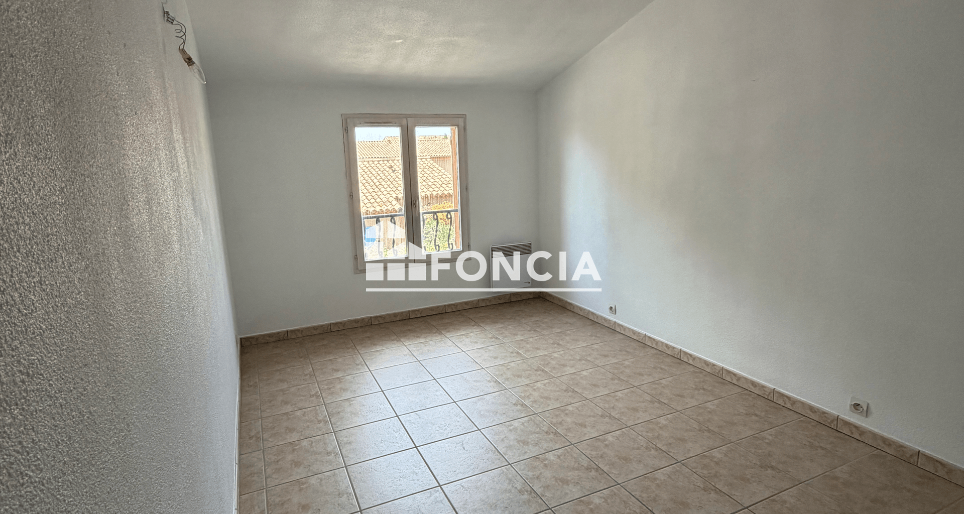 Maison 4 pièces (94 m²) à louer - Orange (84100)
