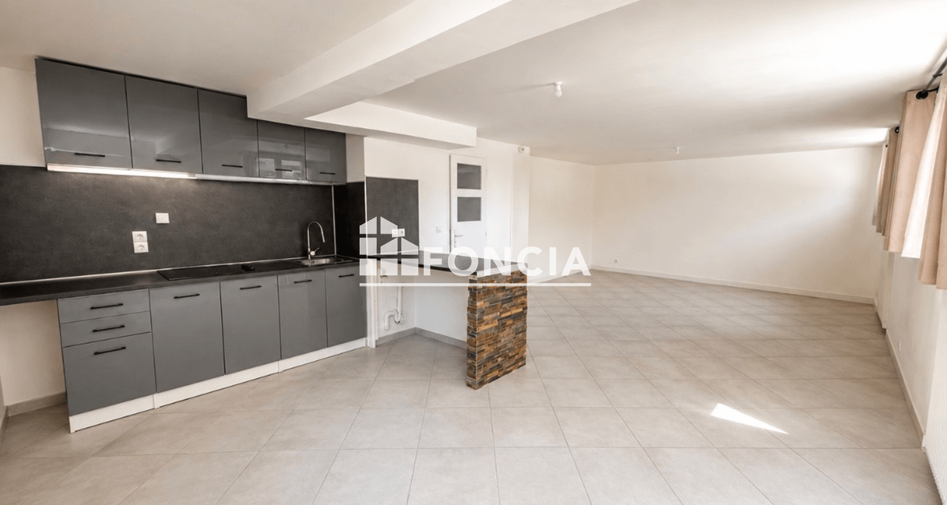Appartement 2 pièces (47.1 m²) à louer - Meythet (74960)