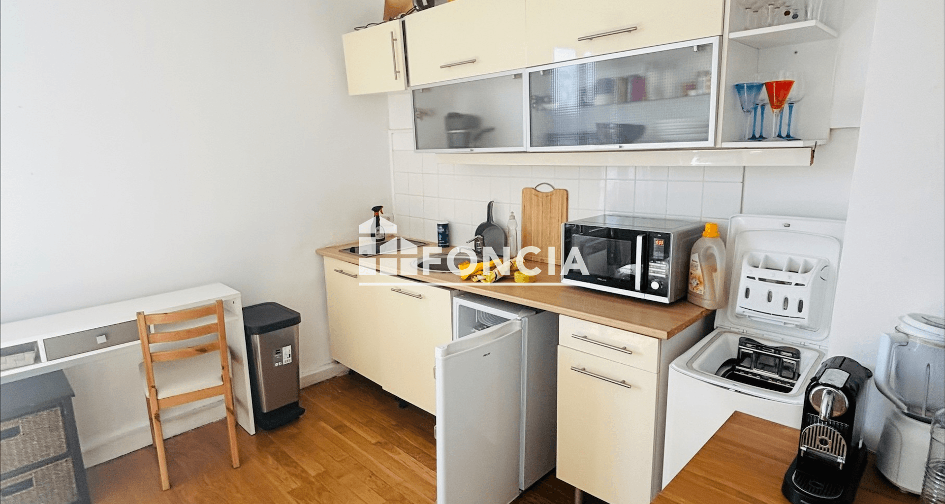 Appartement meublé 2 pièces (26.72 m²) à louer - Clichy (92110)