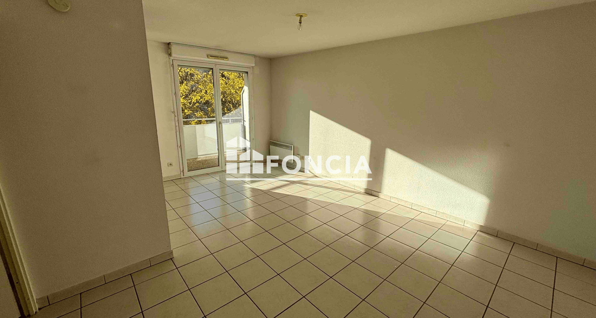 Appartement 2 pièces (41.7 m²) à vendre - Le Passage (47520)