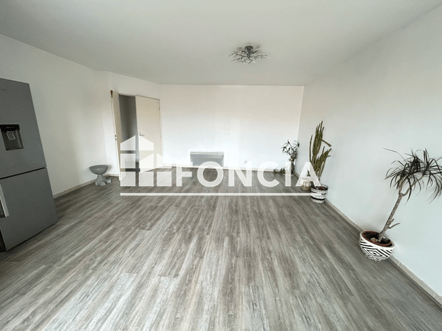 Appartement 4 pièces (83.37 m²) à louer - Marseille 10ᵉ (13010)