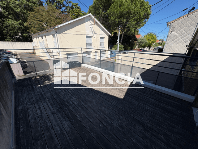 Maison 3 pièces (84.2 m²) à louer - Bordeaux (33200)