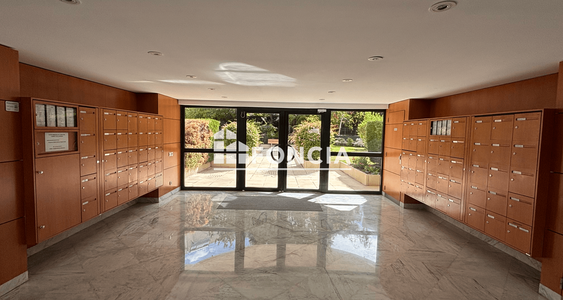 Appartement 3 pièces (66.49 m²) à louer - Courbevoie (92400)