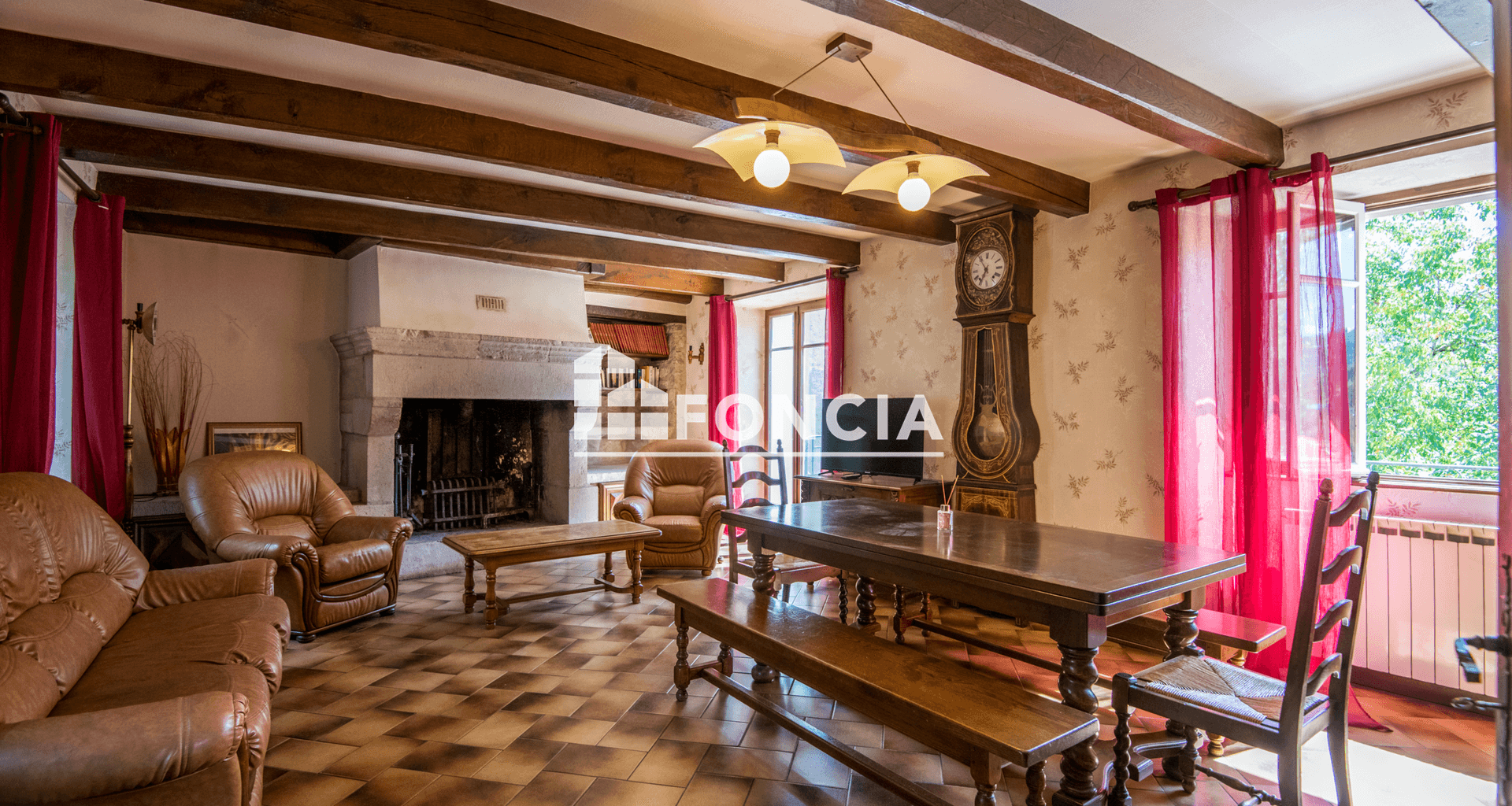Maison 6 pièces (130.27 m²) à vendre - Bertholène (12310)